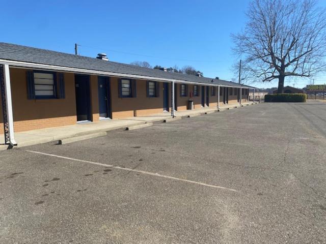 Andy Griffith Parkway Inn Mount Airy Εξωτερικό φωτογραφία