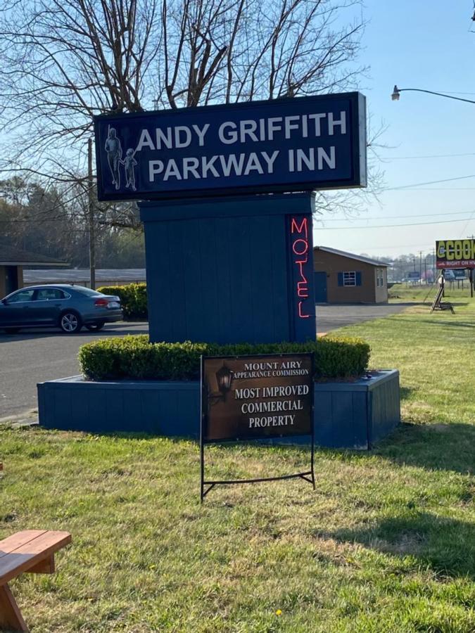 Andy Griffith Parkway Inn Mount Airy Εξωτερικό φωτογραφία