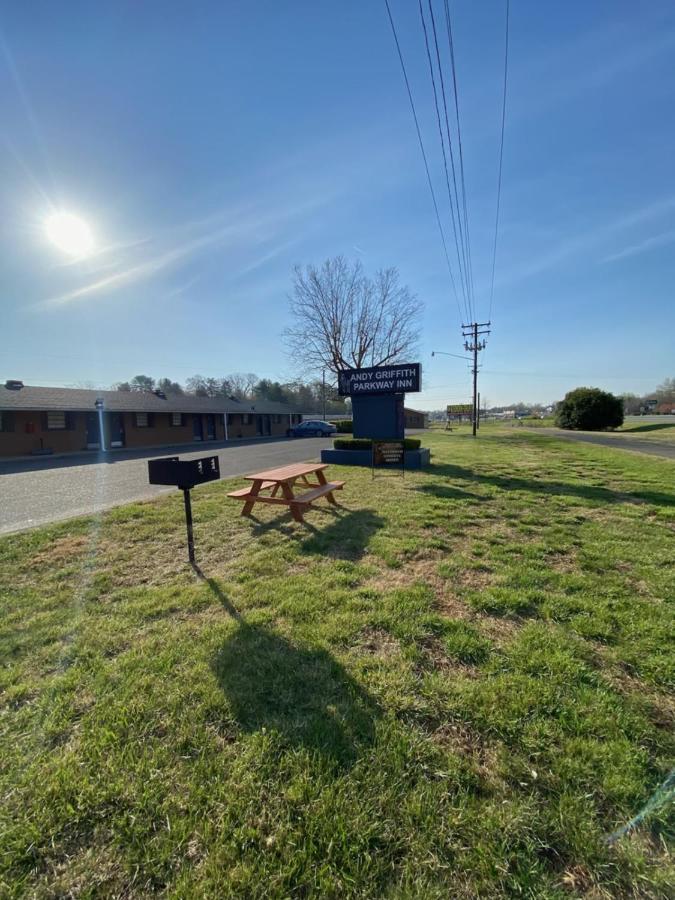 Andy Griffith Parkway Inn Mount Airy Εξωτερικό φωτογραφία
