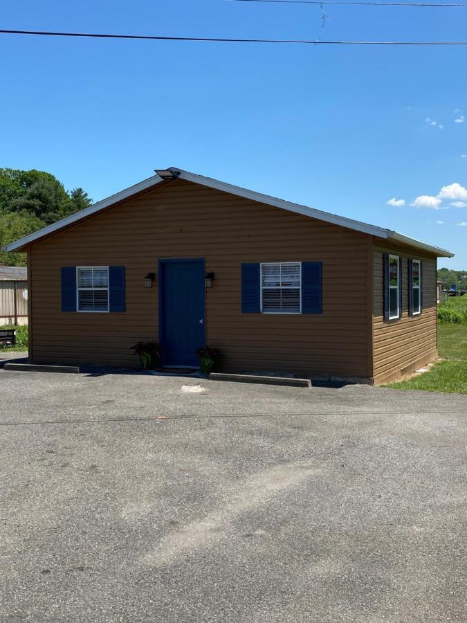 Andy Griffith Parkway Inn Mount Airy Εξωτερικό φωτογραφία